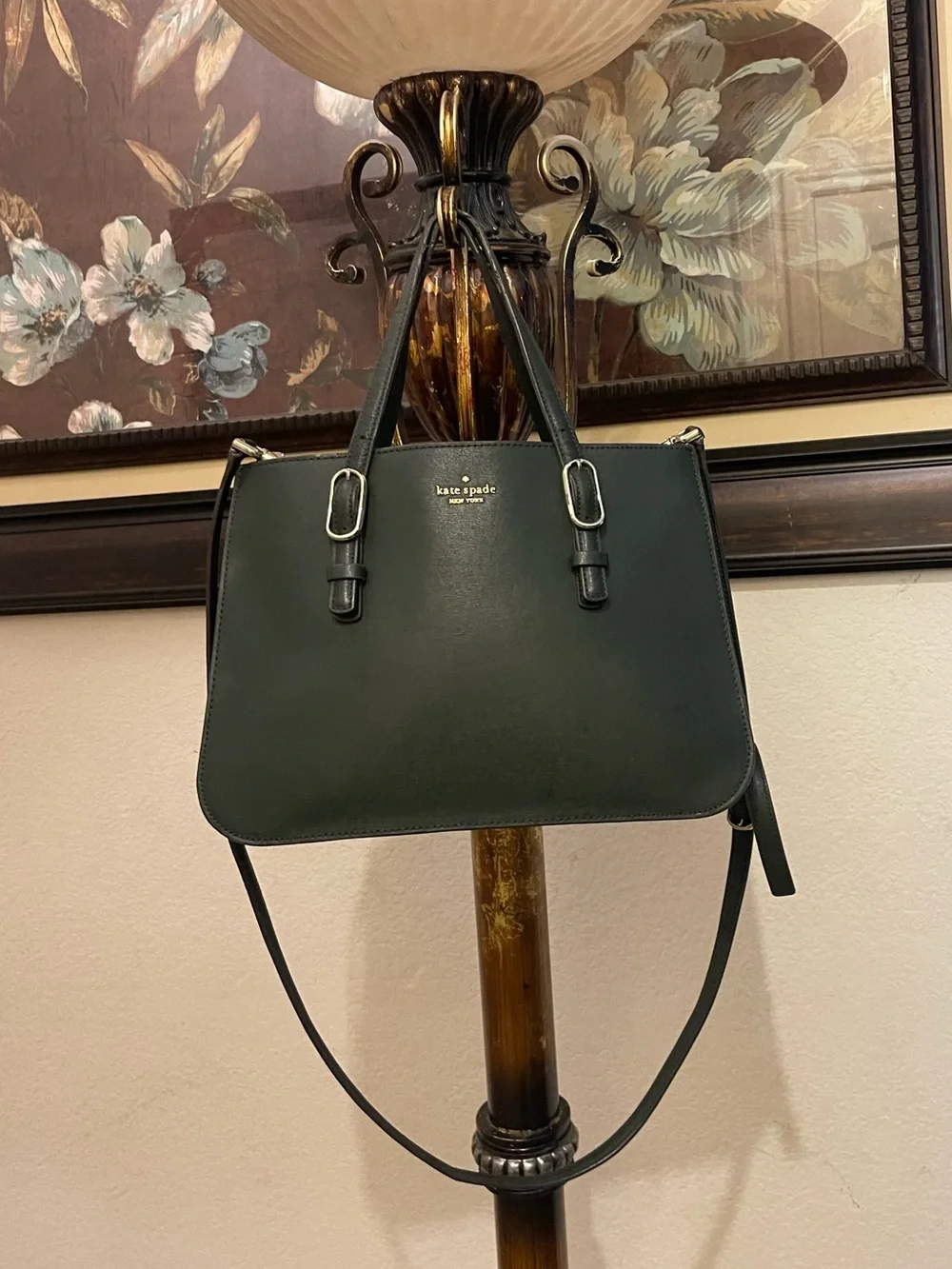 Kate Spade please check all picture of condition
